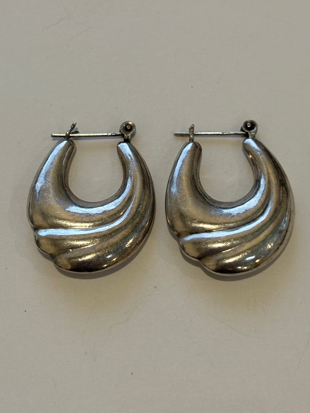 Vintage Sterling Silver Puffy Hoops Earrings